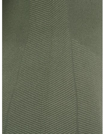 HUMMEL FIRST SEAMLESS JERSEY L/S W / Nahtlose Verarbeitung und körperbetontes Design